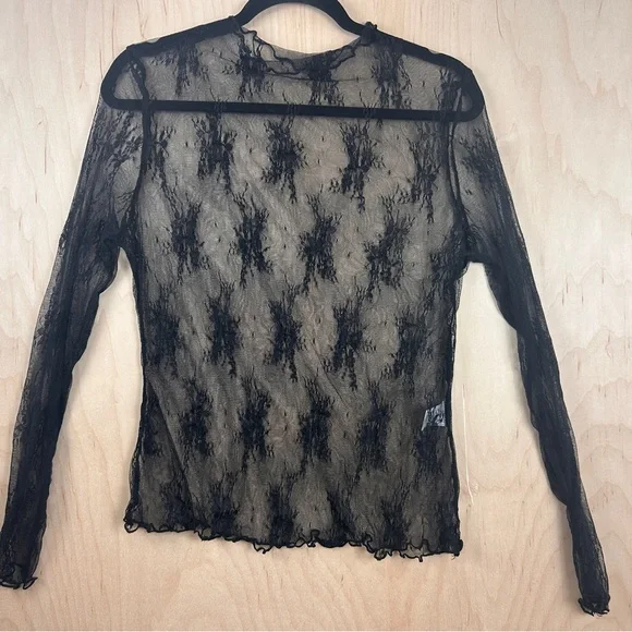 Elegant Black Lace Women Top - Picture 1 of 7